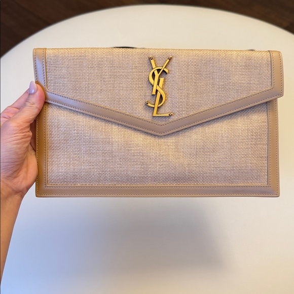 Yves Saint Laurent Uptown Clutch Raffia - Picture 6 of 9